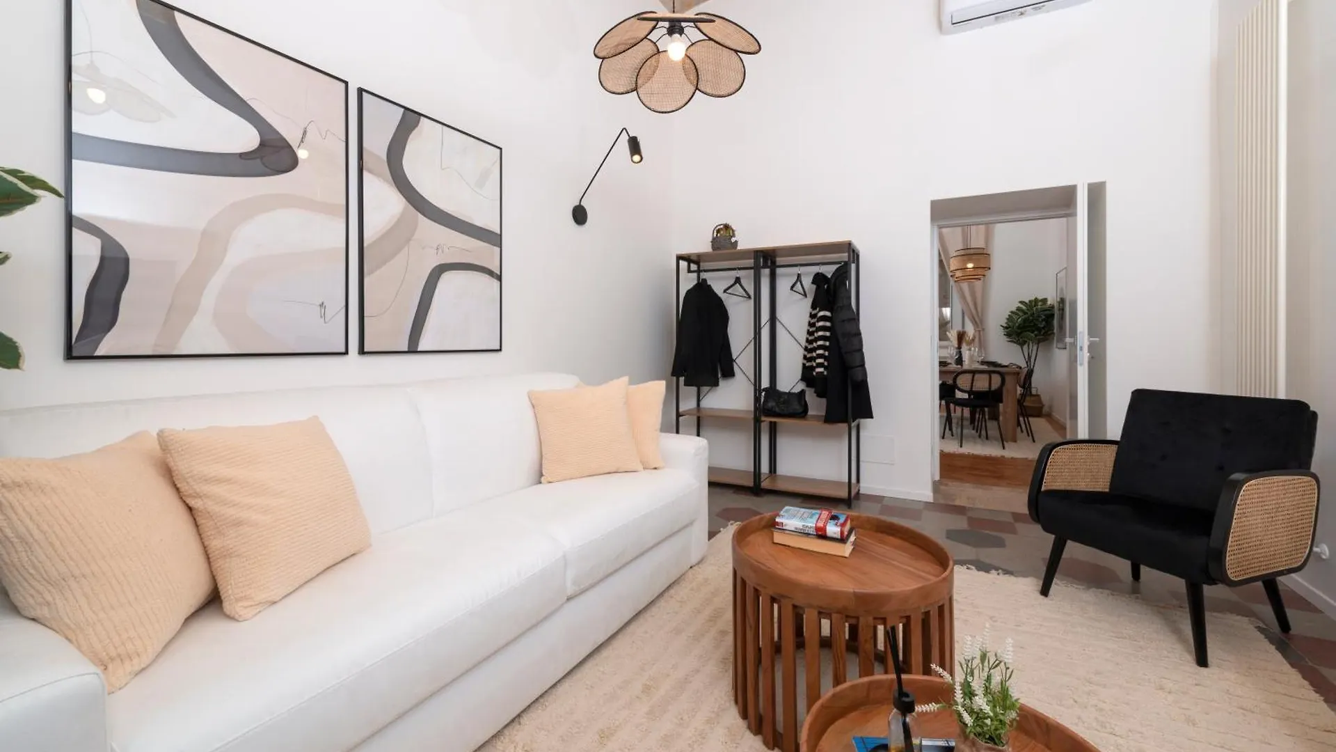 Colosseo Flats And Penthouse Apartment Rome