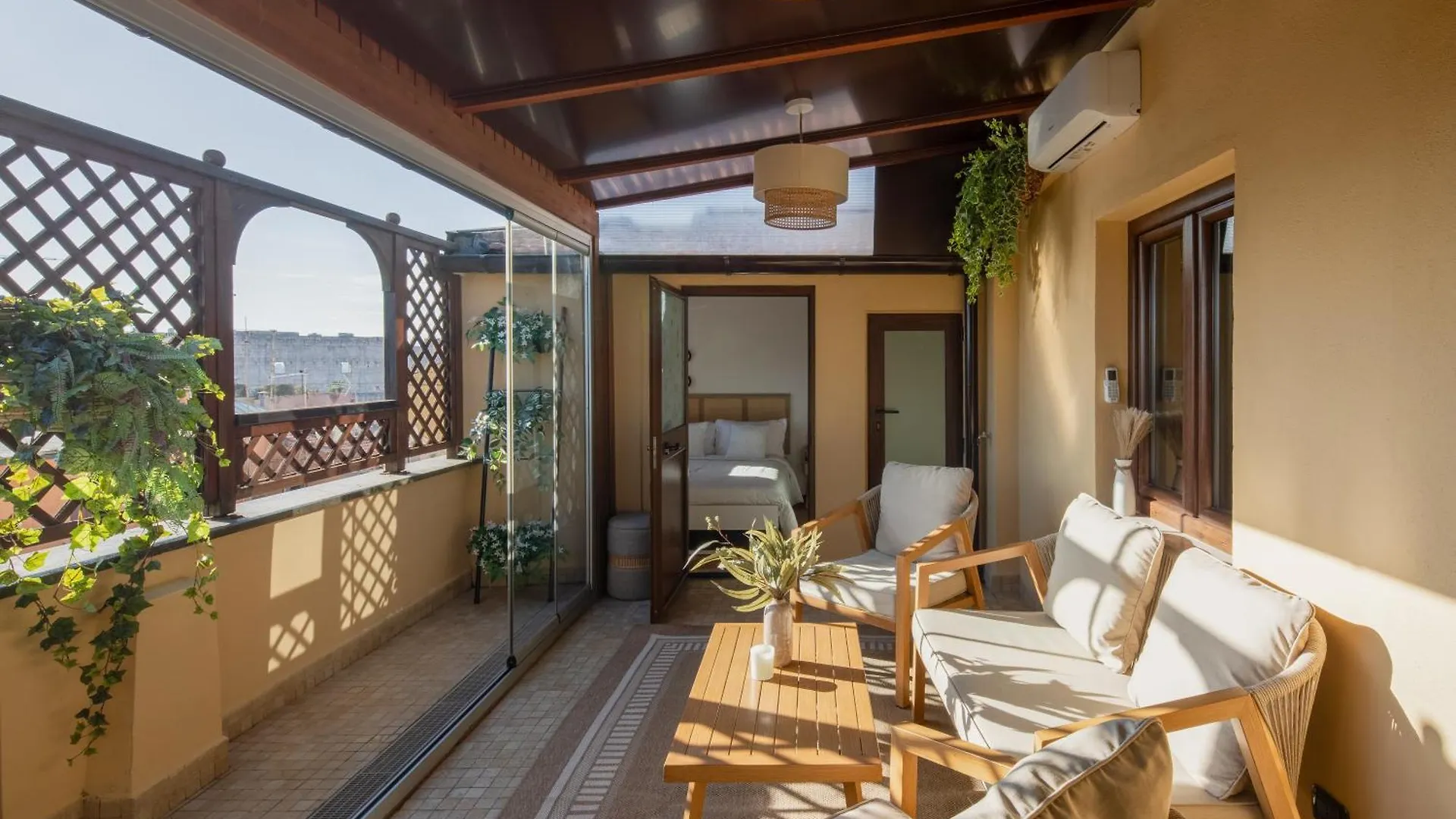 Colosseo Flats And Penthouse Apartment Rome