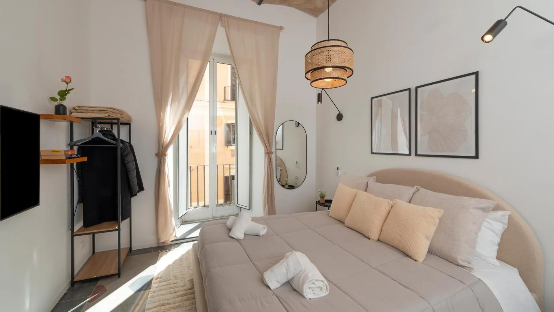 Colosseo Flats And Penthouse روما شقة