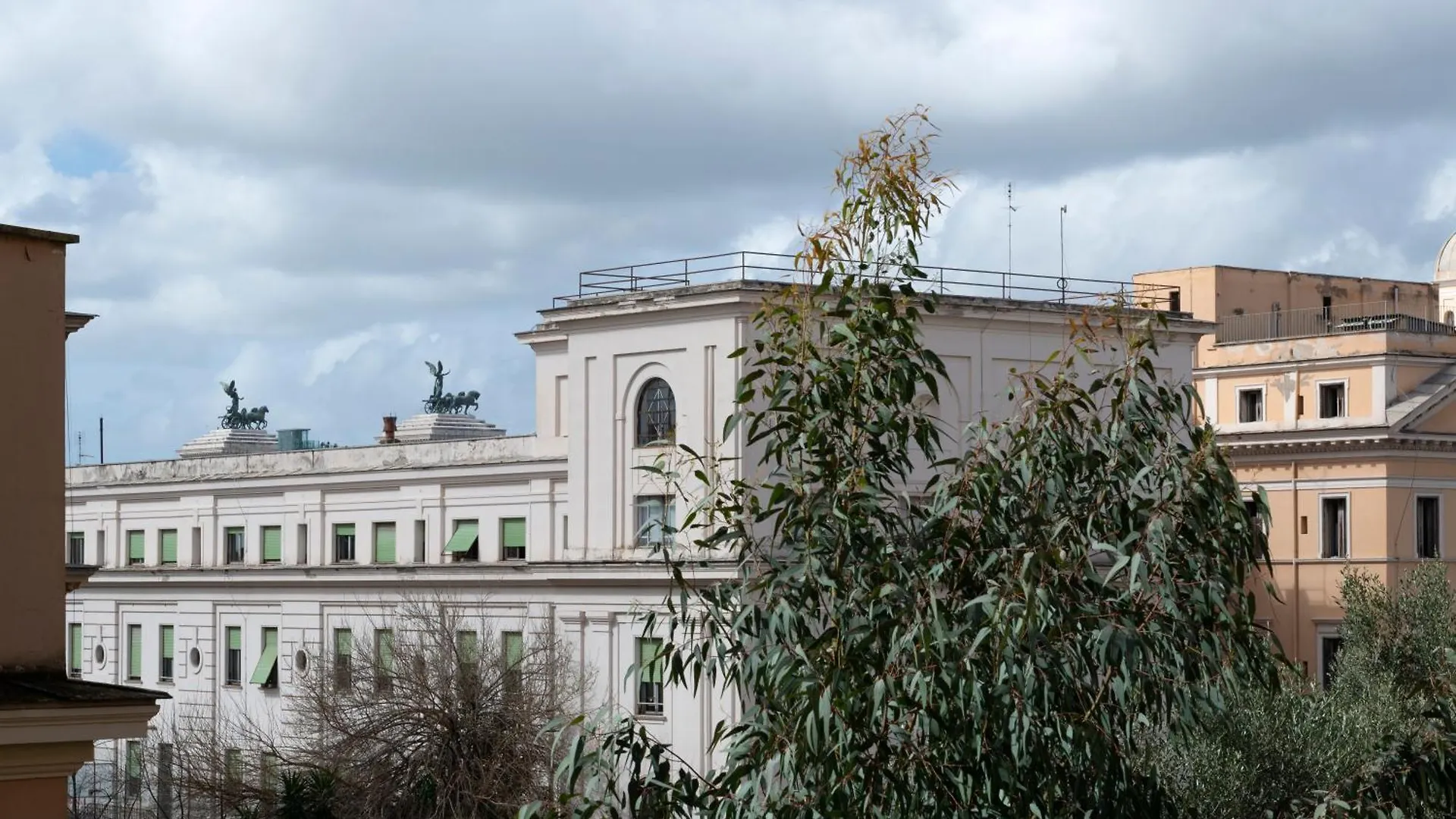 Colosseo Flats And Penthouse روما شقة