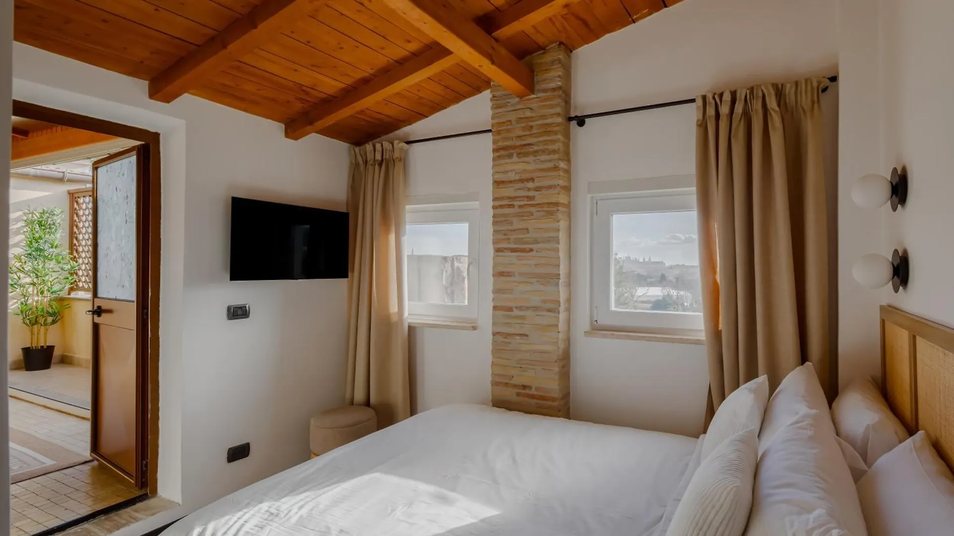 Colosseo Flats And Penthouse روما 0*,  إيطاليا